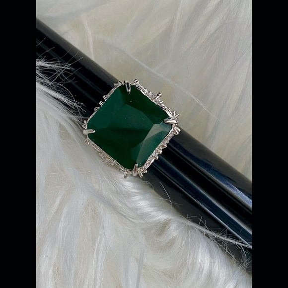 Statement Ring Huge Bauble Green Princess Stone🌻 - Picture 2 of 5